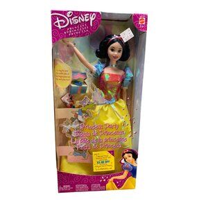 Disney Princess Party Snow White Doll with 5 Accessories - 2002 Edition New